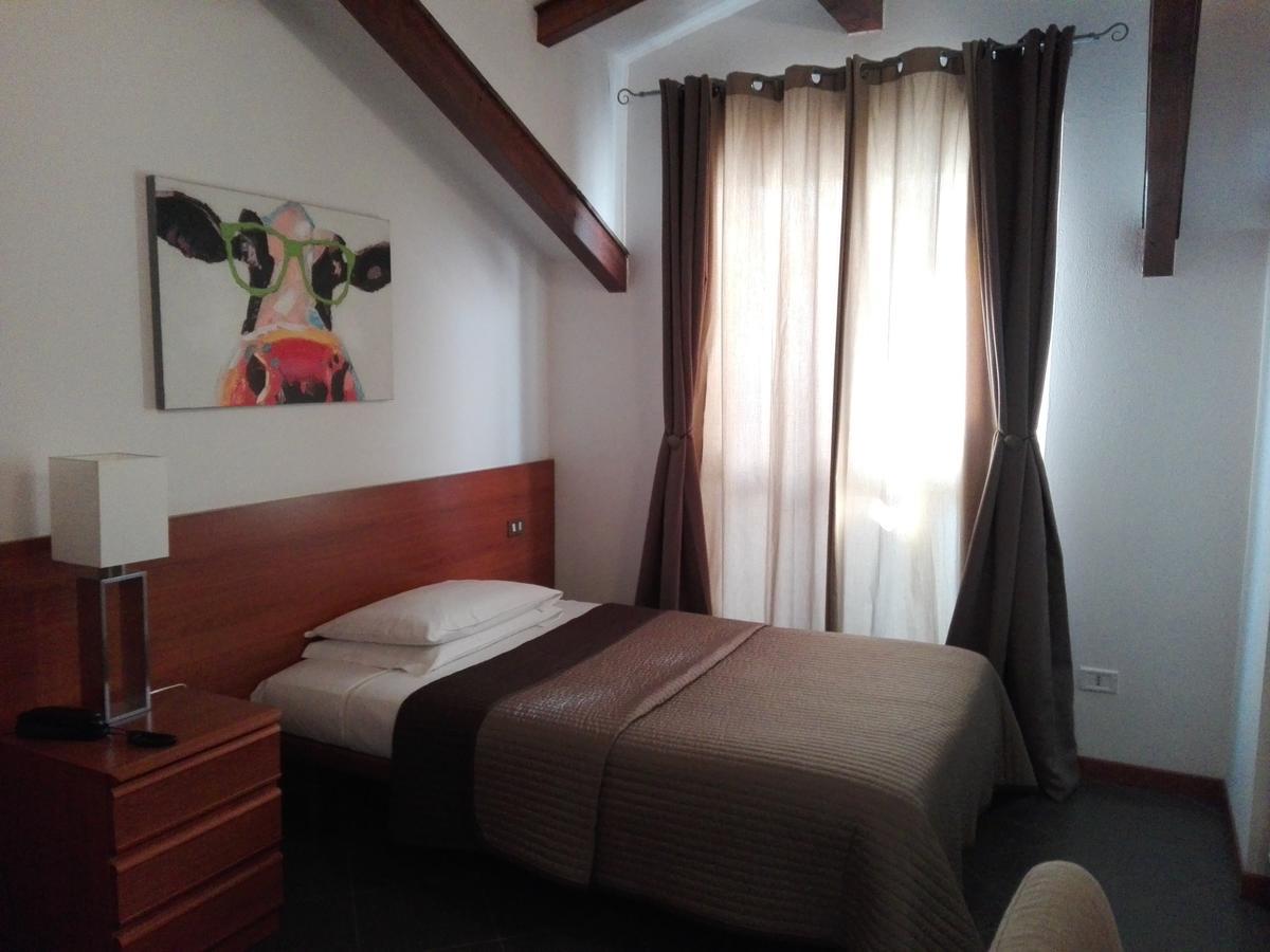 Bert Hotel Sesto San Giovanni Eksteriør billede
